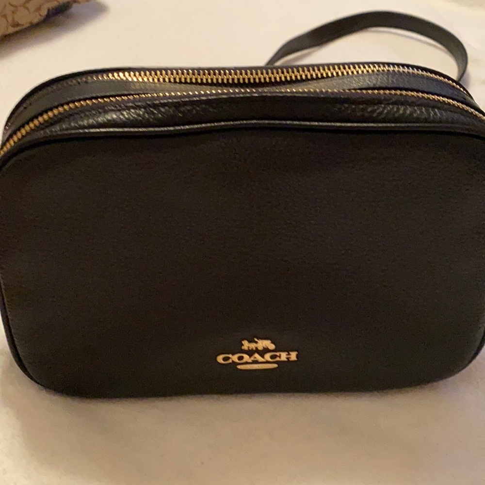 Coach crossbody ❌SOLD❌